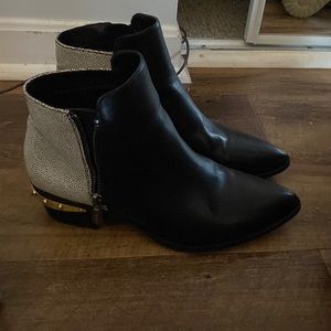 Circus by Sam Edelman boot